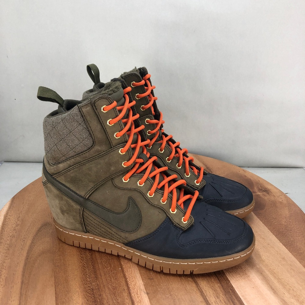 Nike Dunk Sky Hi SneakerBoot Dark Loden Olive Green Orange 684954-300 Womens 9.5